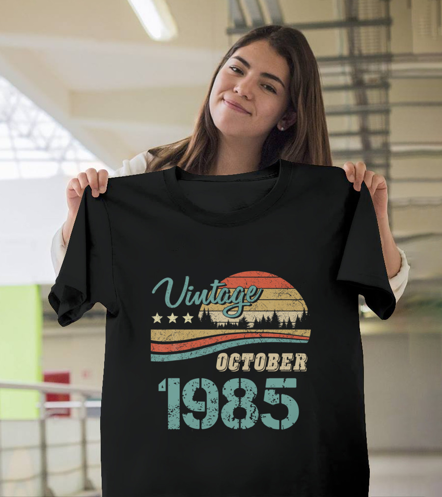 Vintage October 1985 Retro Landscape T-Shirt