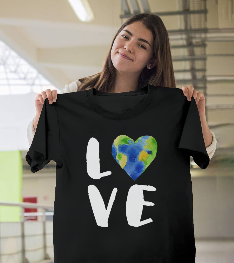 Vintage Love Earth Heart Shape Text T-Shirt