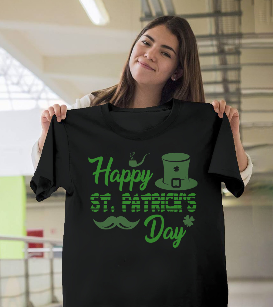 Happy St Patrick's Day Leprechaun Hat Pipe Shamrock T-Shirt